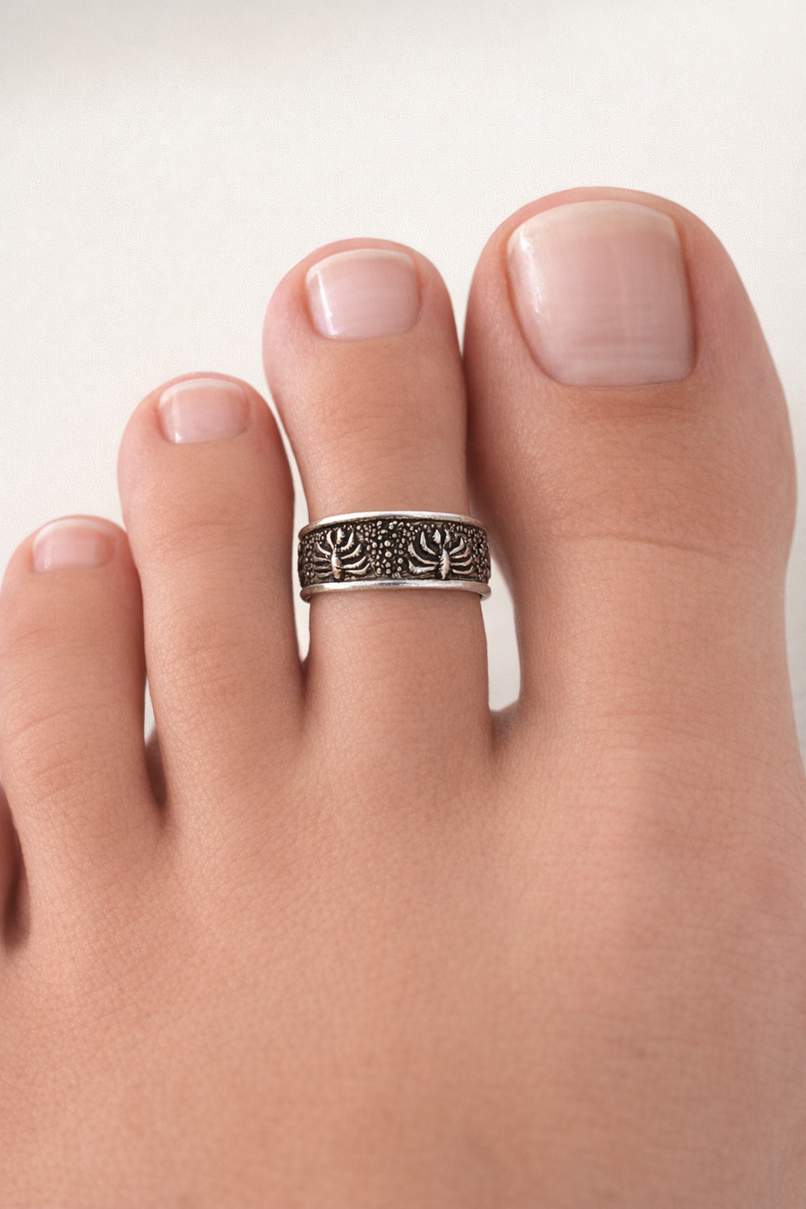 Textured Leaf Toe Rings alternate view 2 by DG Fine Silver