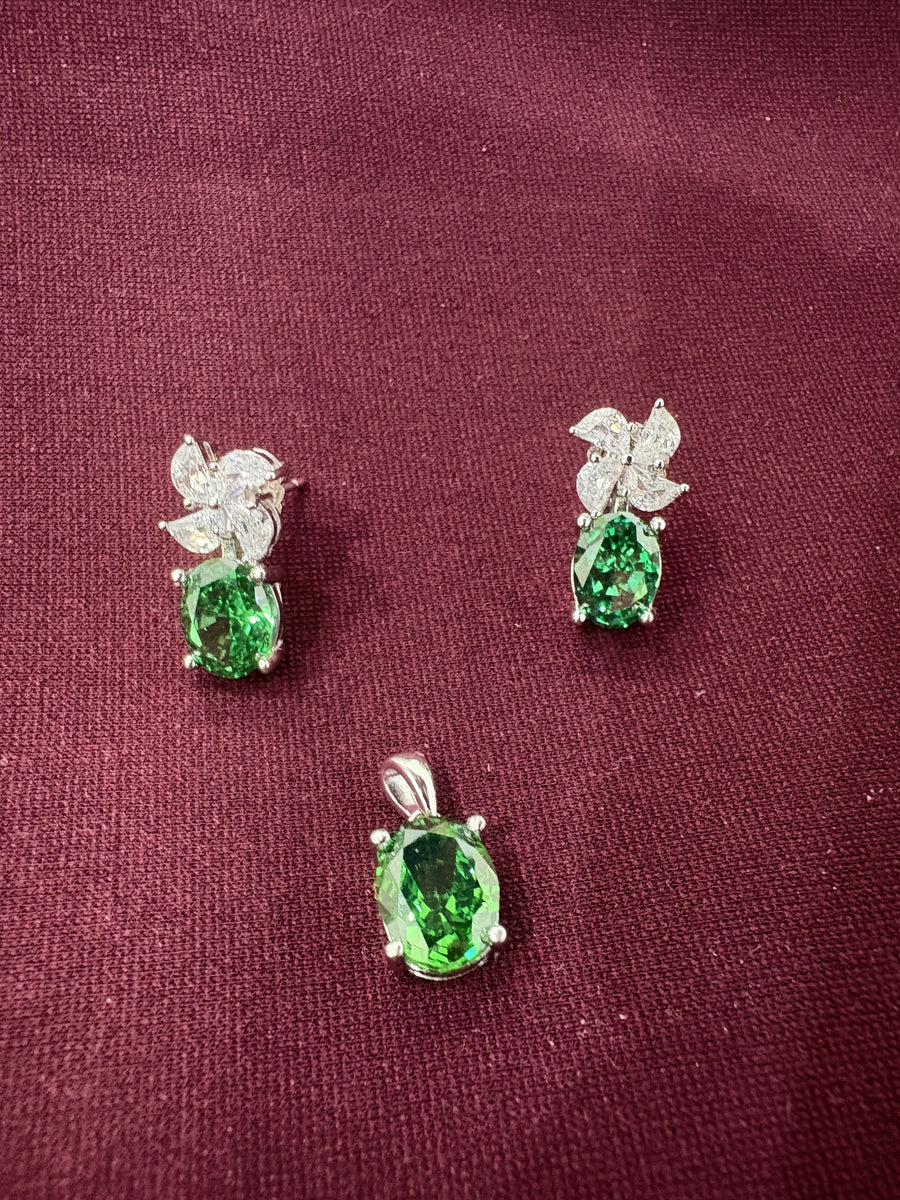 Green Oval Floral Set, angled view