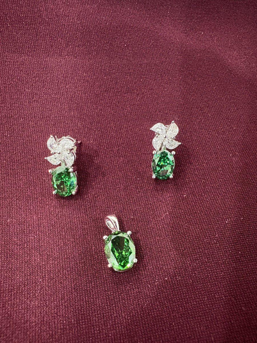 Green Oval Floral Set, front view