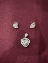 Heart Halo Pendant Set, front view