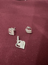 Interlocking Heart Pendant Set, front view
