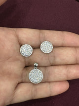 Pave Disc Pendant Set, close-up view