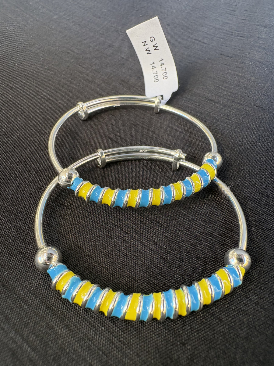 Blue Yellow Disc Kids Kadli, angled view