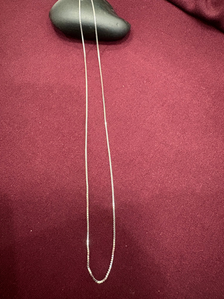 Silver-Tone Box Chain, top view