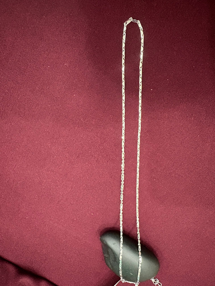 Diamond Cut Link Chain, top view