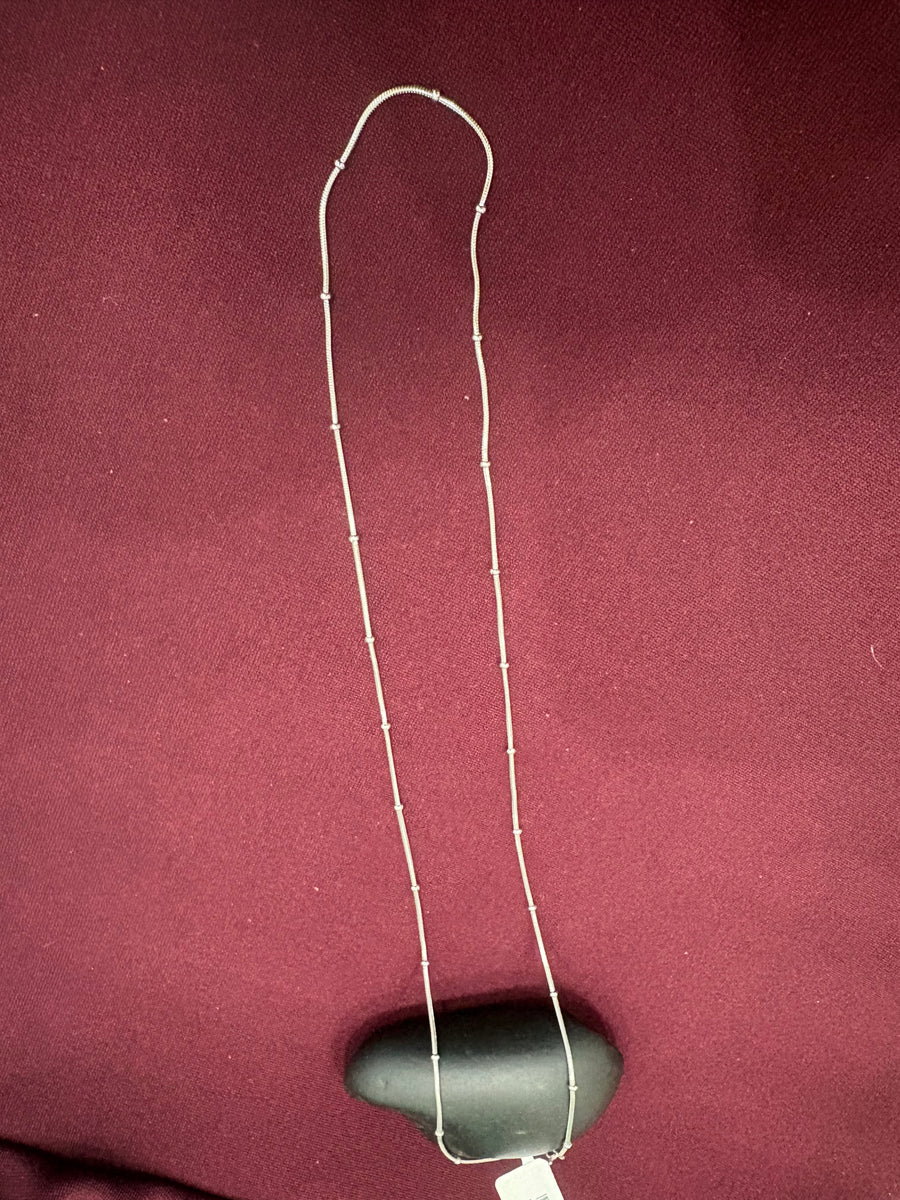 Double Ring Station Chain, top view