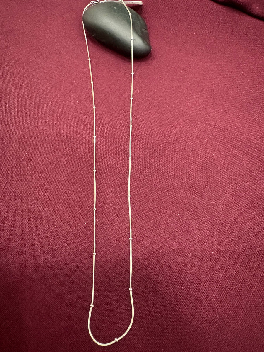 Silver-Tone Ring Station Chain, front view