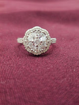 Round Halo Cluster Ring, front view
