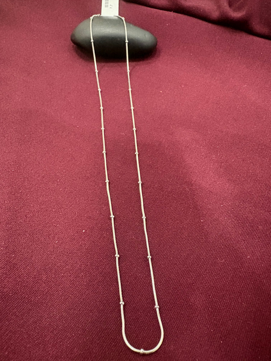 Spaced Knot Snake Chain, front view